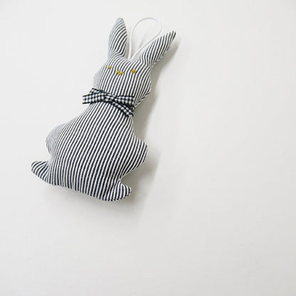 日本兔子手工薰衣草消臭香包│Bowtie Rabbit Artisanal Lavender Refreshing Bag