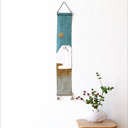 京都手繪富士山掛飾│Hand-Painted Mount Fuji Decorative Tapestry
