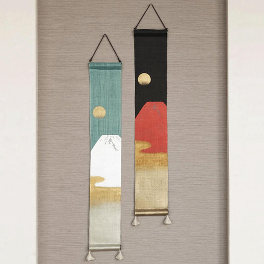 京都手繪富士山掛飾│Hand-Painted Mount Fuji Decorative Tapestry