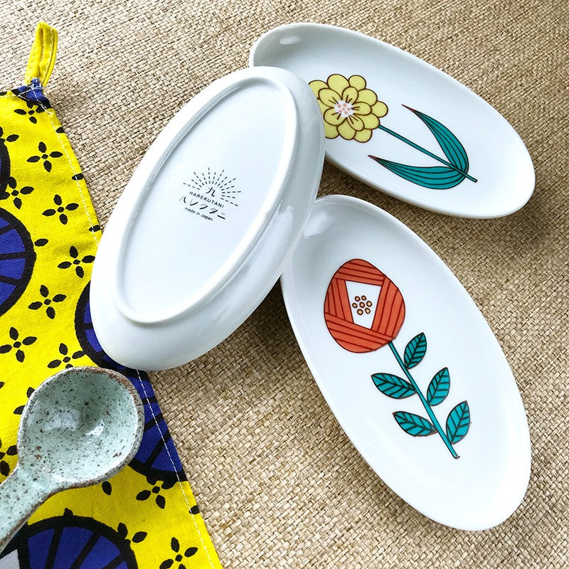 Kutani Ware Artisanal Oval Flower Dish│九谷燒手工橢圓花兒小碟