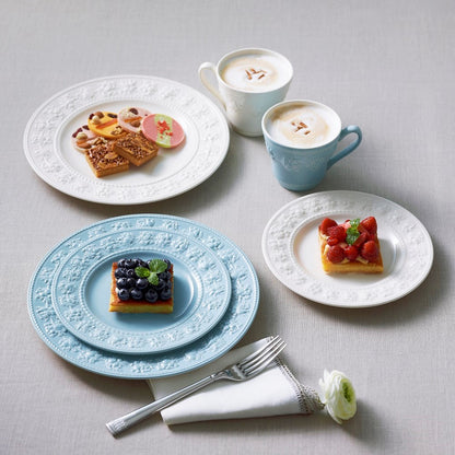 Wedgwood Festivity 浮雕陶瓷碟套裝
