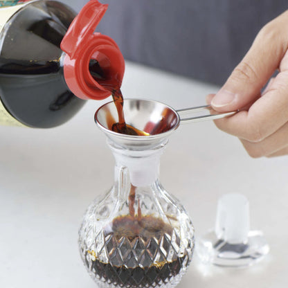 日本製手柄小漏斗│Japanese Small Handled Funnel