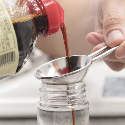 日本製手柄小漏斗│Japanese Small Handled Funnel