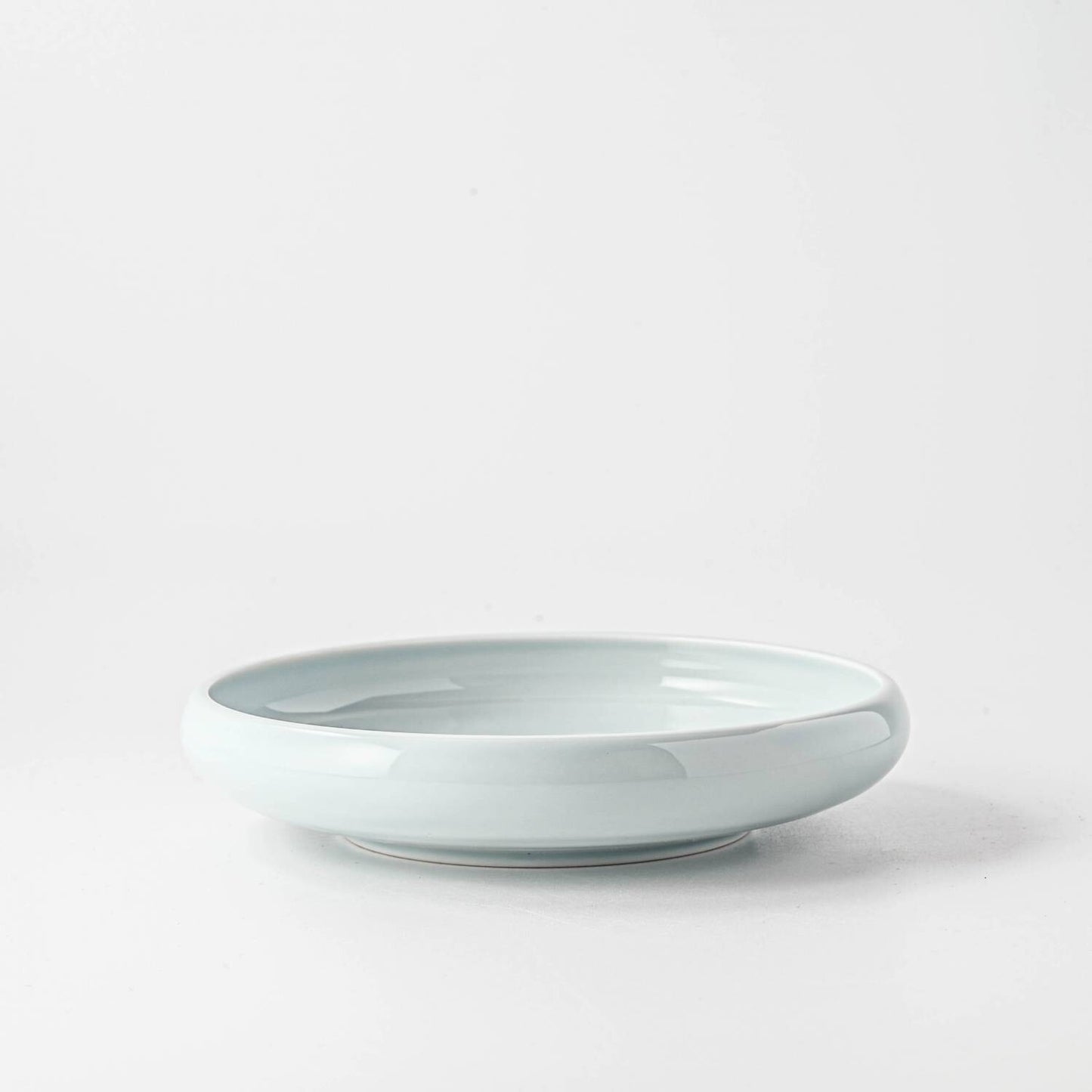 小羊溫柔搖籃曲圓碟 (粉藍色)│Little Sheep Gentle Lullaby Round Plate (Light Blue)