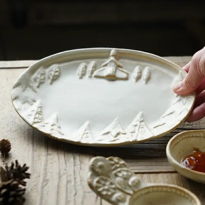童話森林手工浮雕餐碟│Handcrafted Fairy Tale Relief Dinner Plate