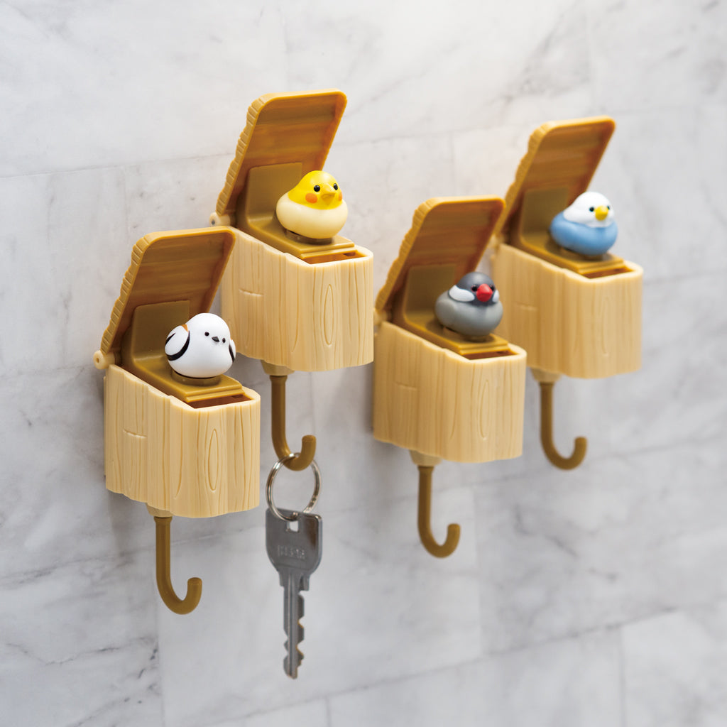小鳥巢箱鑰匙掛勾 (銀喉長尾山雀)│Birdhouse Key Hook (Shima Enaga Long-tailed Tit)