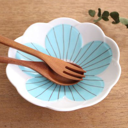九谷燒花兒16cm湯碗 - 粉藍*Kutani Ware Flower 16cm Bowl - Light Blue