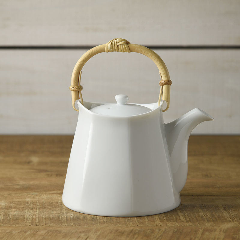 深山七福白瓷茶壺 Shichifuku White Porcelain Teapot